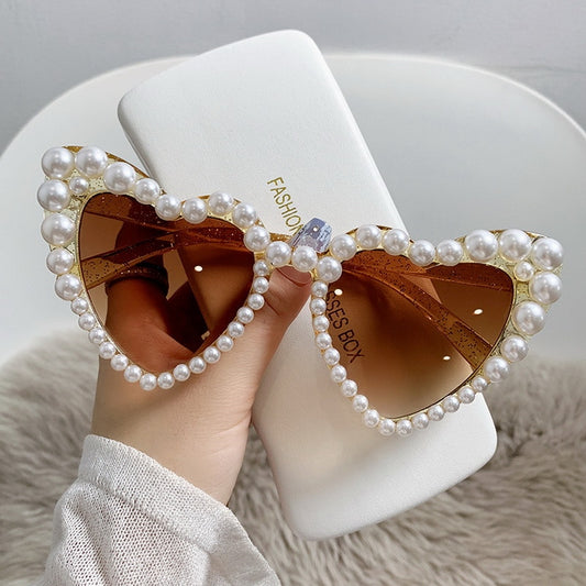 Fashion Retro Heart-Shaped Imitation Pearl Frame Sunglasses UV400 Women Cat Eye Pink Eyewear Trendy Beach Party  Sun Glasses