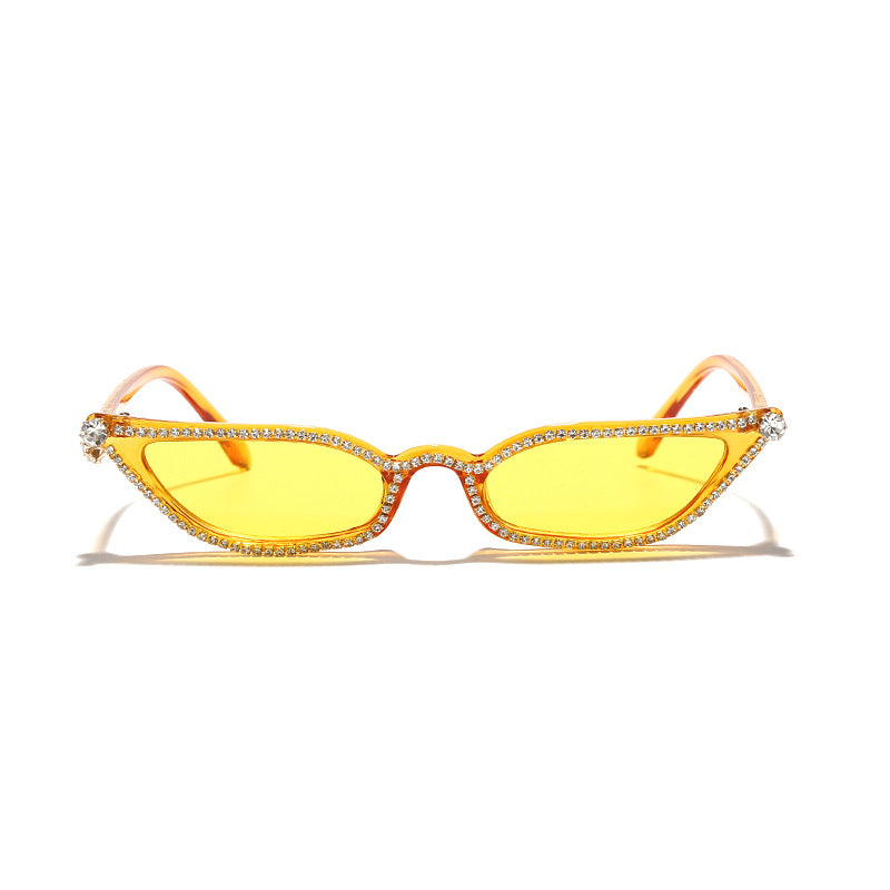 Trendy Ladies Small Frame Retro Handmade Rhinestone Sunglasses Personality Street Shot Sunglasses Cat Eye