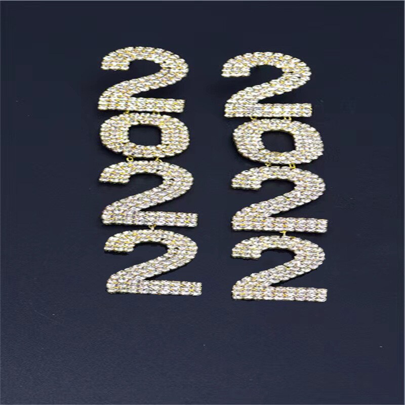 Exaggerated Queen Rhinestone Earrings for Women Fashion Long Letters Pendant Earring Fashion Shiny Party Costume Jewelry