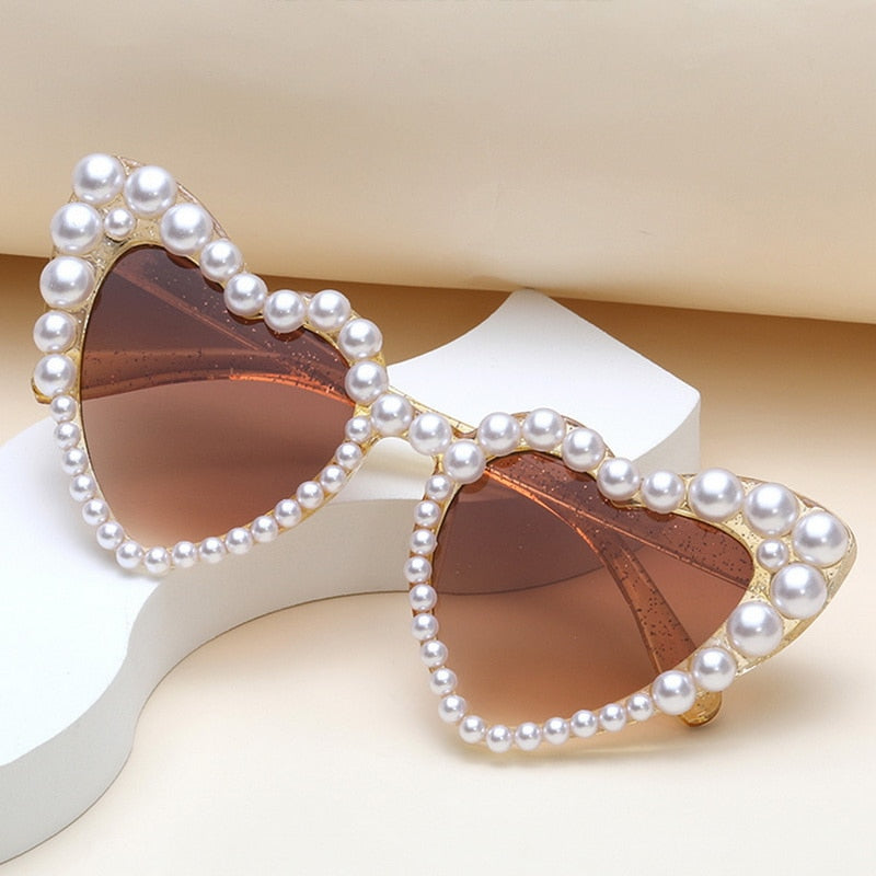 Fashion Retro Heart-Shaped Imitation Pearl Frame Sunglasses UV400 Women Cat Eye Pink Eyewear Trendy Beach Party  Sun Glasses